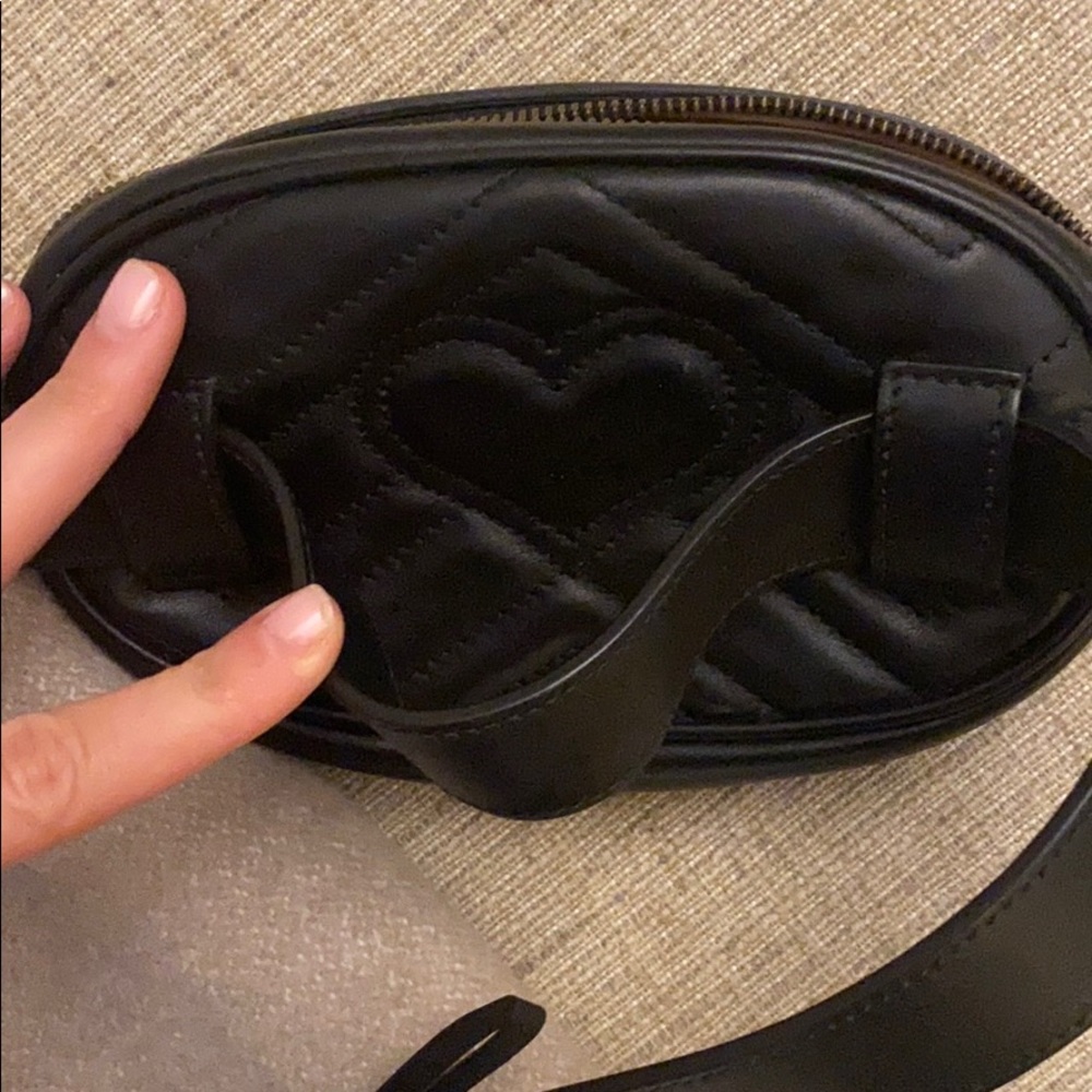 Gucci GG Marmont matelassè leather belt bag - Picture 6 of 6
